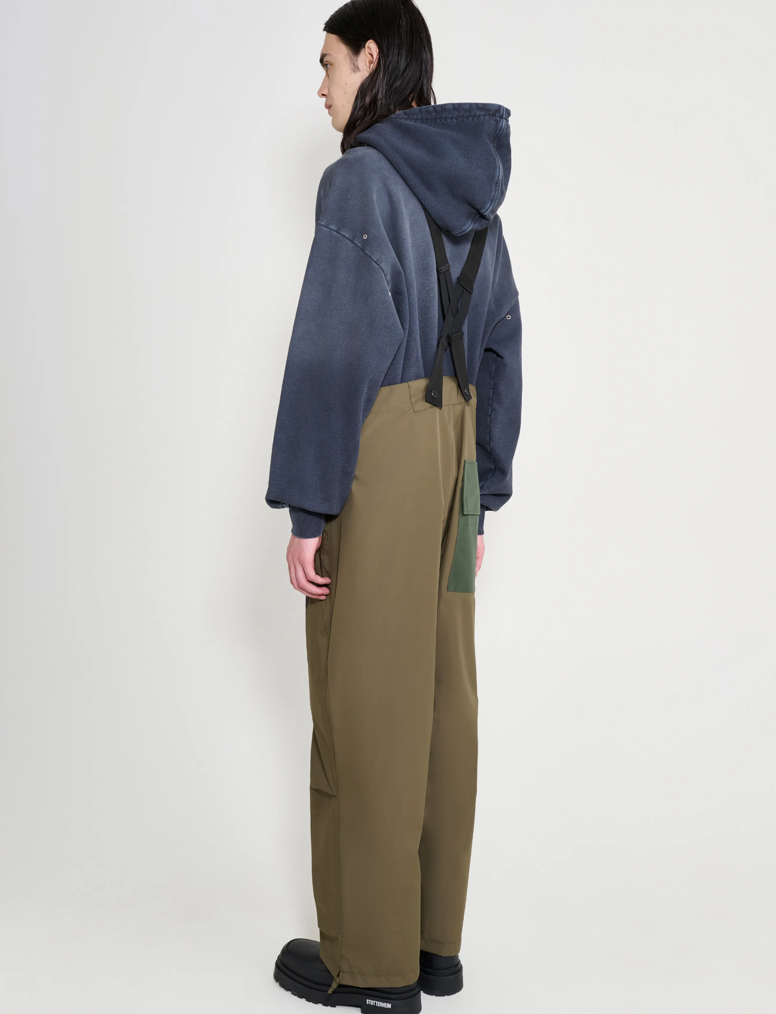 Stutterheim - Space Bib Trouser Matte Green - cargobyxor - green - 4