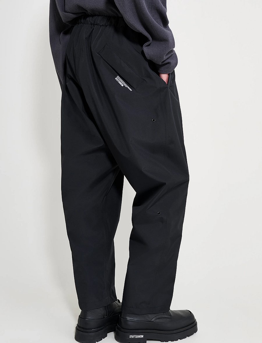 Stutterheim - Bash Zip Nylon Trouser Matte Black - black - 3