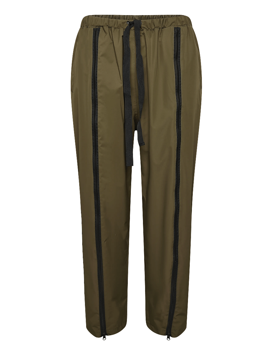 Stutterheim - Bash Zip Nylon Trouser Matte Green - vabaajapüksid - green - 1