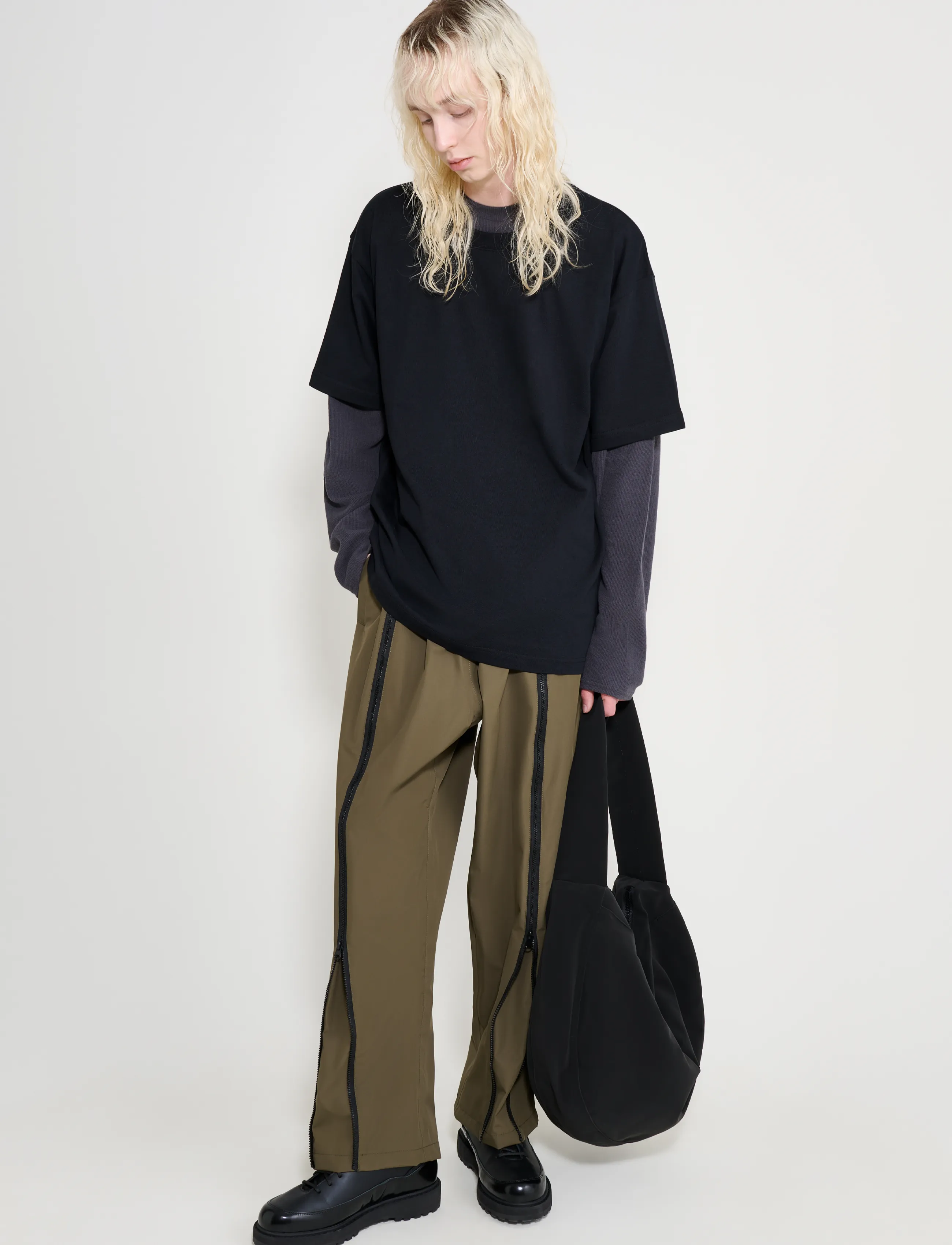 Stutterheim - Bash Zip Nylon Trouser Matte Green - vabaajapüksid - green - 3
