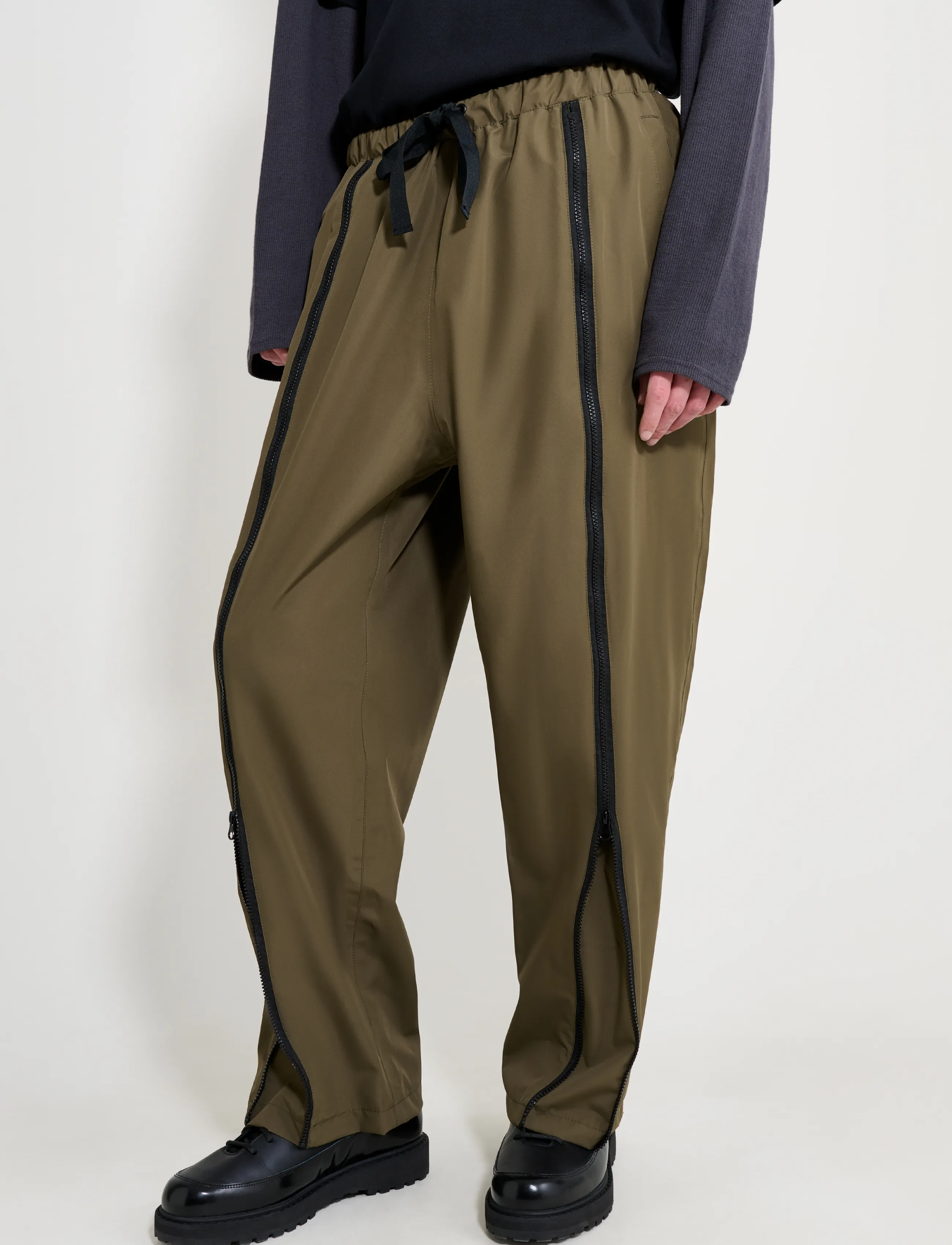 Stutterheim Bash Zip Nylon Trouser Matte casual byxor herr – bild 5