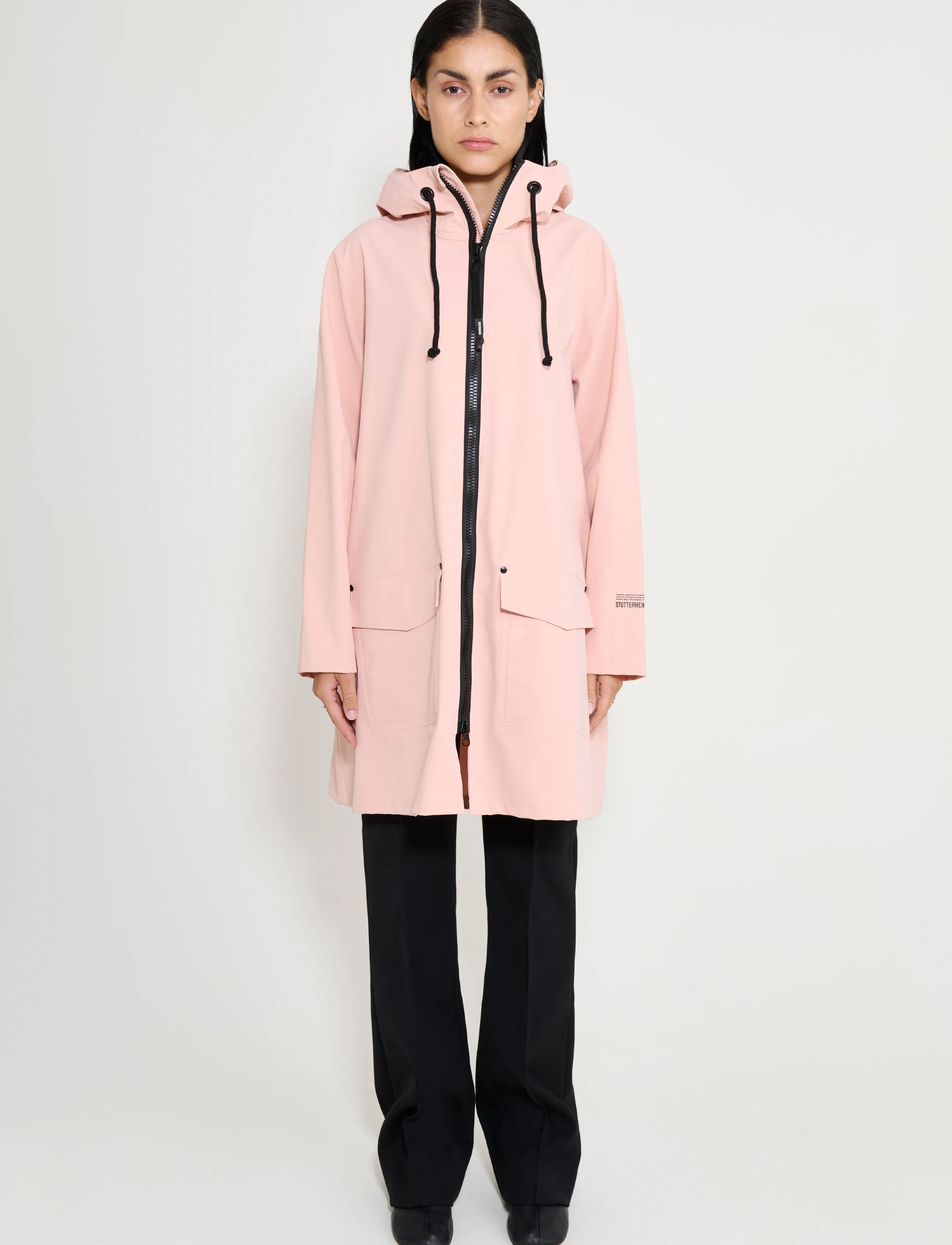 Stutterheim Mosebacke Patch Matte Pale jackor dam – bild 4