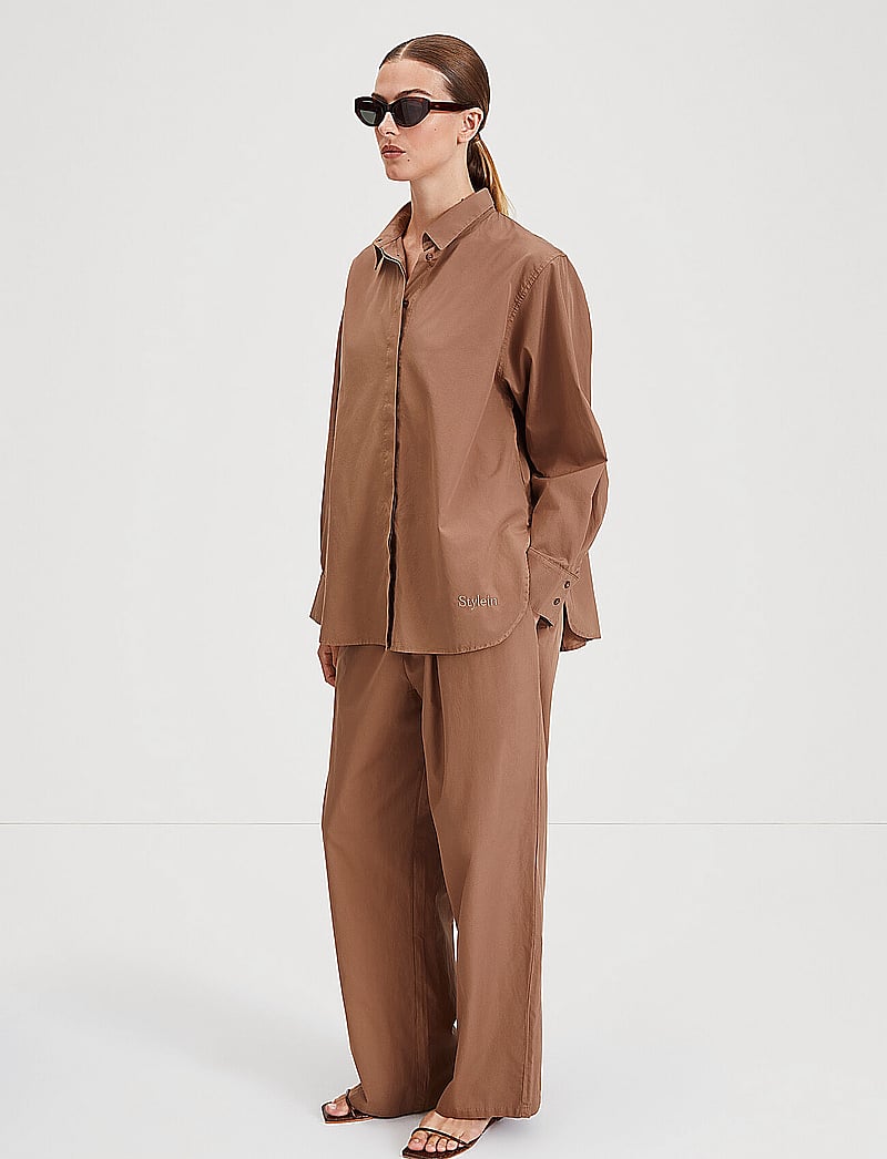 Stylein - JESSIE TROUSERS - hosen mit weitem bein - mud - 3