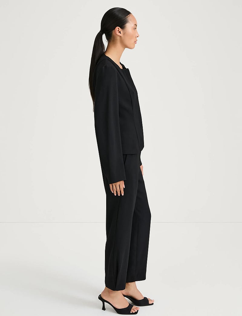 Stylein - BRIENNE BLOUSE - Ühes joones nööpidega bleiserid - black - 3