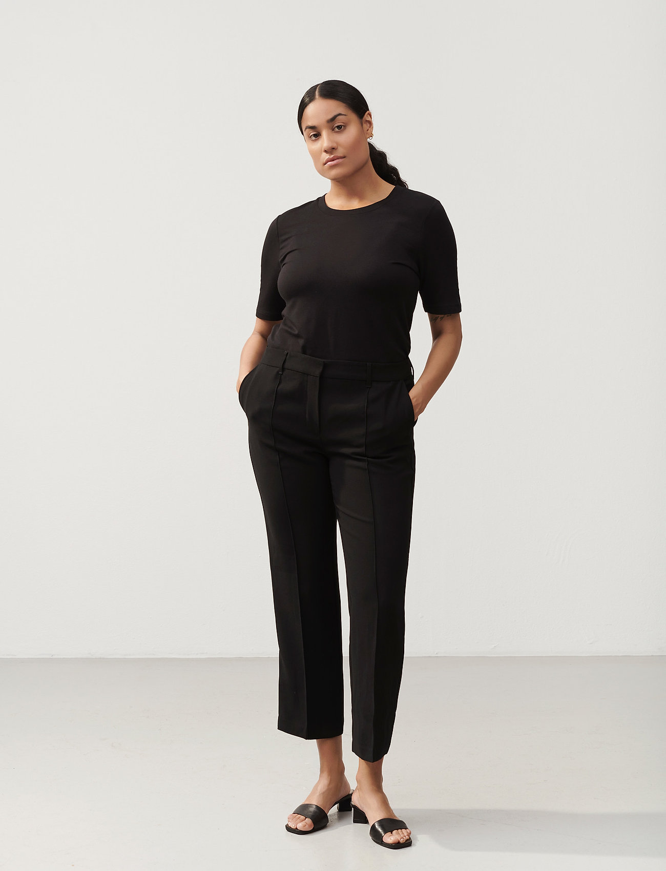 Stylein Chambers, XS, Black, T-Shirts & Toppe > Kortærmede, Dame