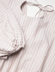 Stylein - JENO DRESS - midiklänningar - beige stripe - 3