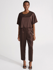Stylein - MIMI T-SHIRT - blouses korte mouwen - brown - 2