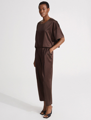 Stylein - MIMI T-SHIRT - blouses korte mouwen - brown - 3