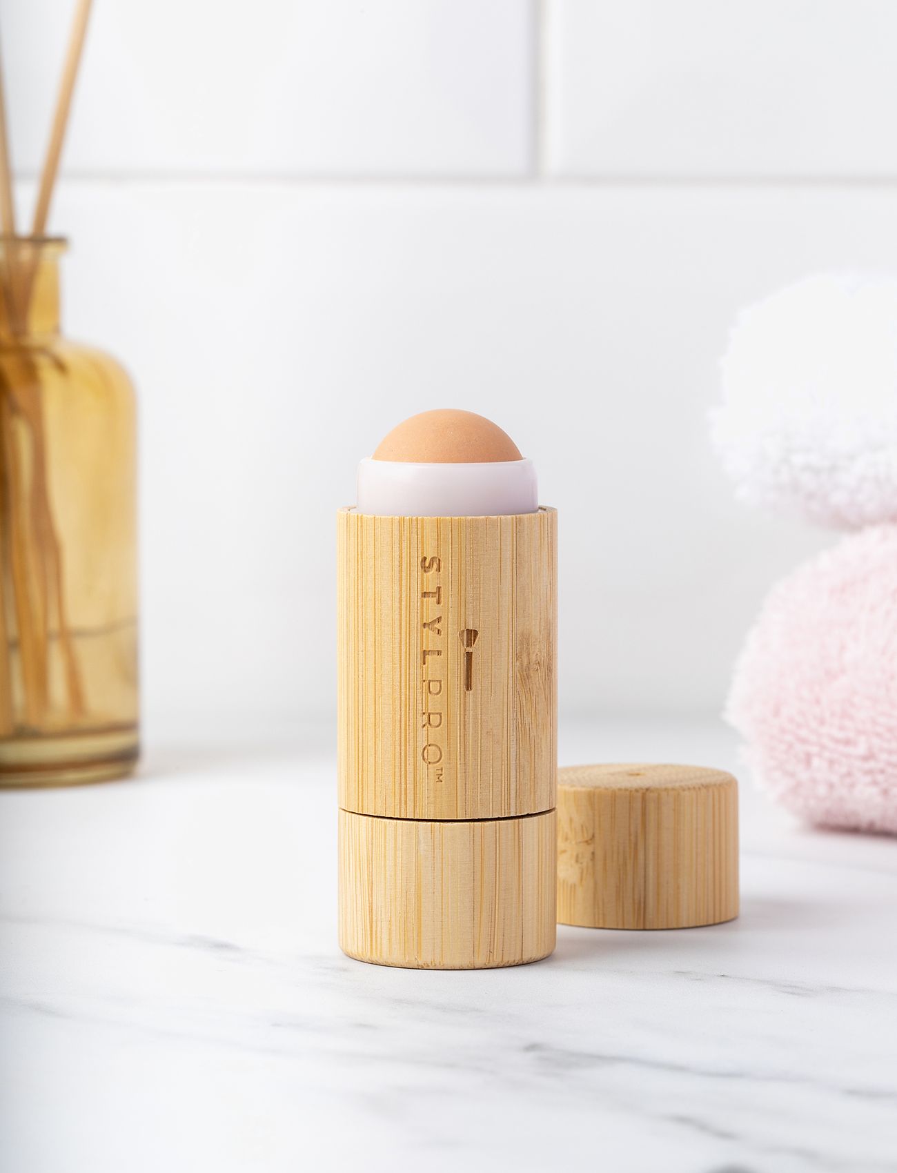 Stylpro - Stylpro Volcanic Bamboo Roller - gua sha & face rollers - natural - 5