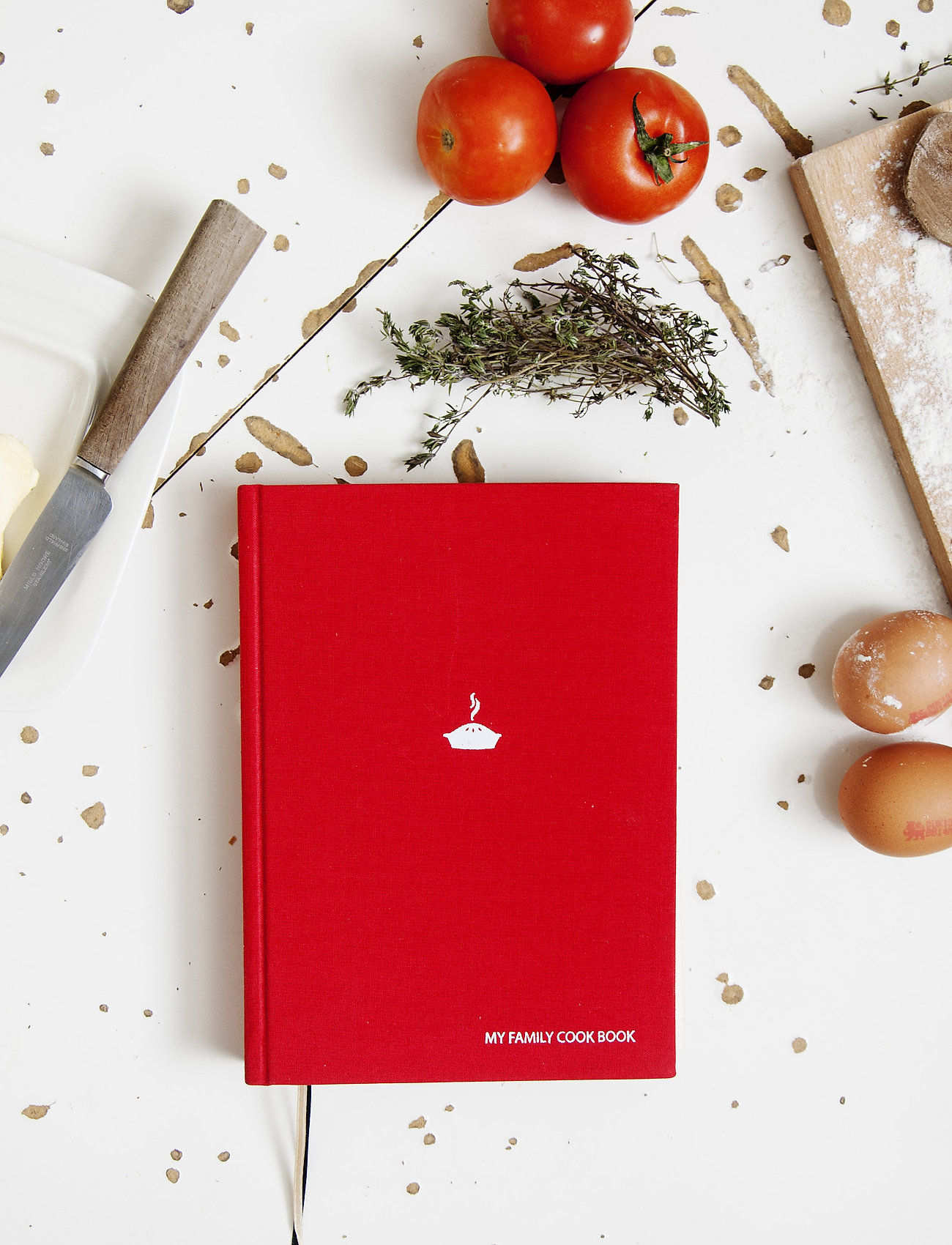 Suck UK My Family Cook Book Red, 16X22X3 cm, Red, Køkkenredskaber > Andre Køkkenredskaber, Unisex