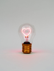 Suck UK - Cordless Heart Lightbulb - schreibtisch- & tischlampen - multi - 1