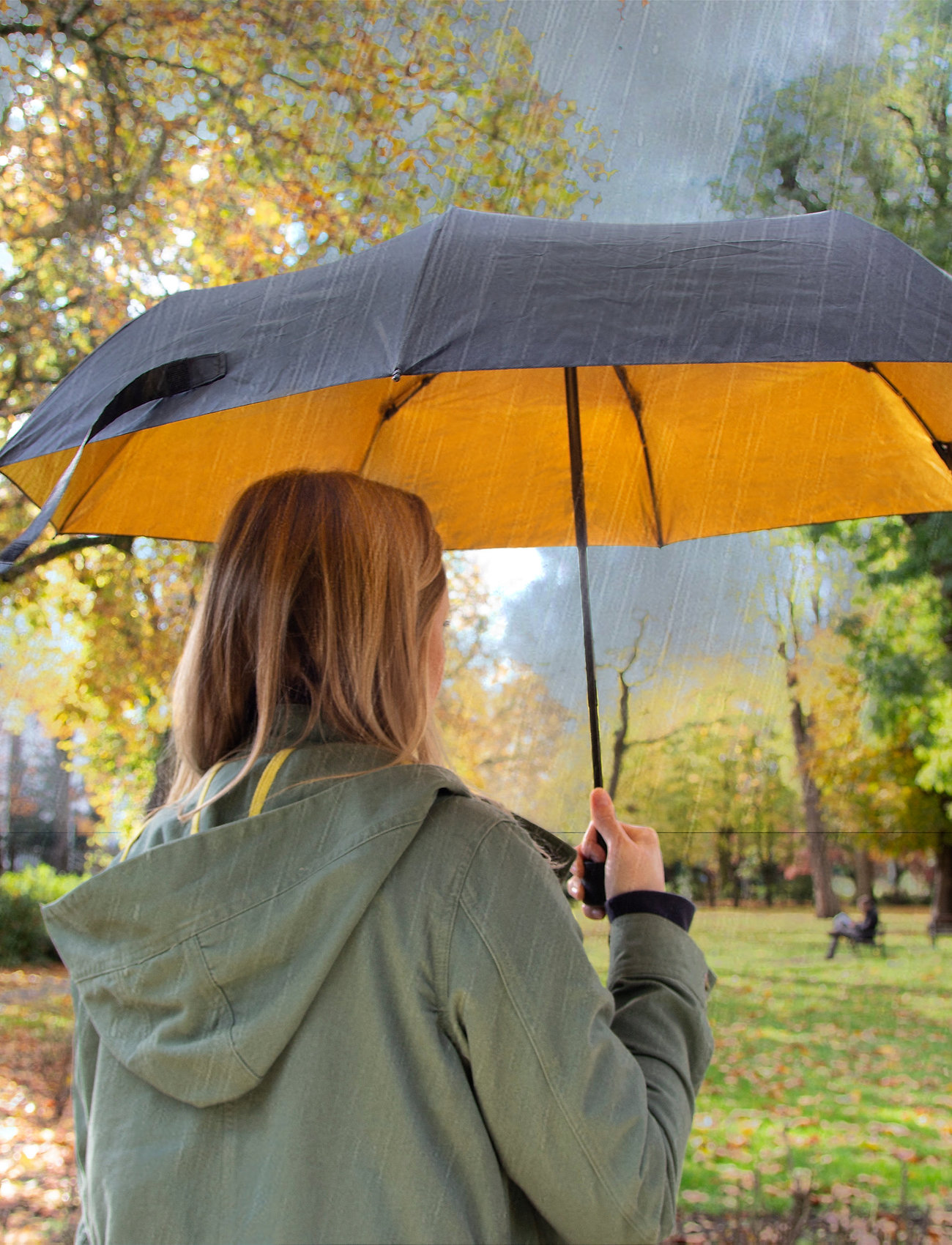Suck UK - Black & Gold Umbrella - najniższe ceny - black - 4