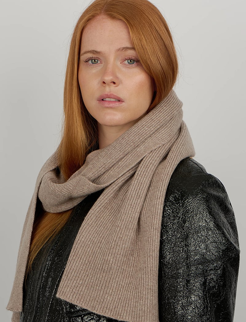 SUI AVA - Frede Soft Scarf - winterschals - beige - 0