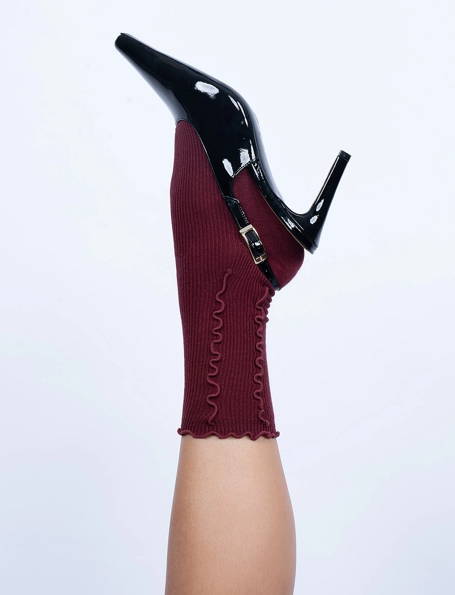 SUI AVA - Ruffle Socks - klassikalised sokid - burgundy - 0