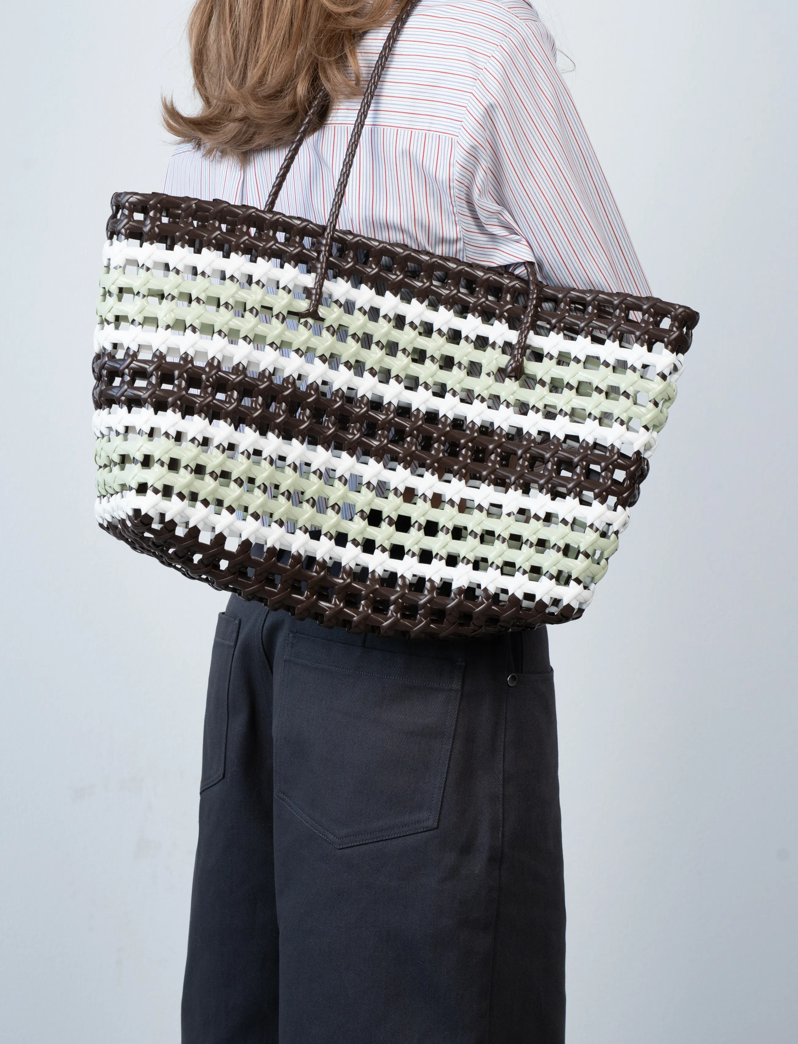 Kaya Woven Tote Big 2