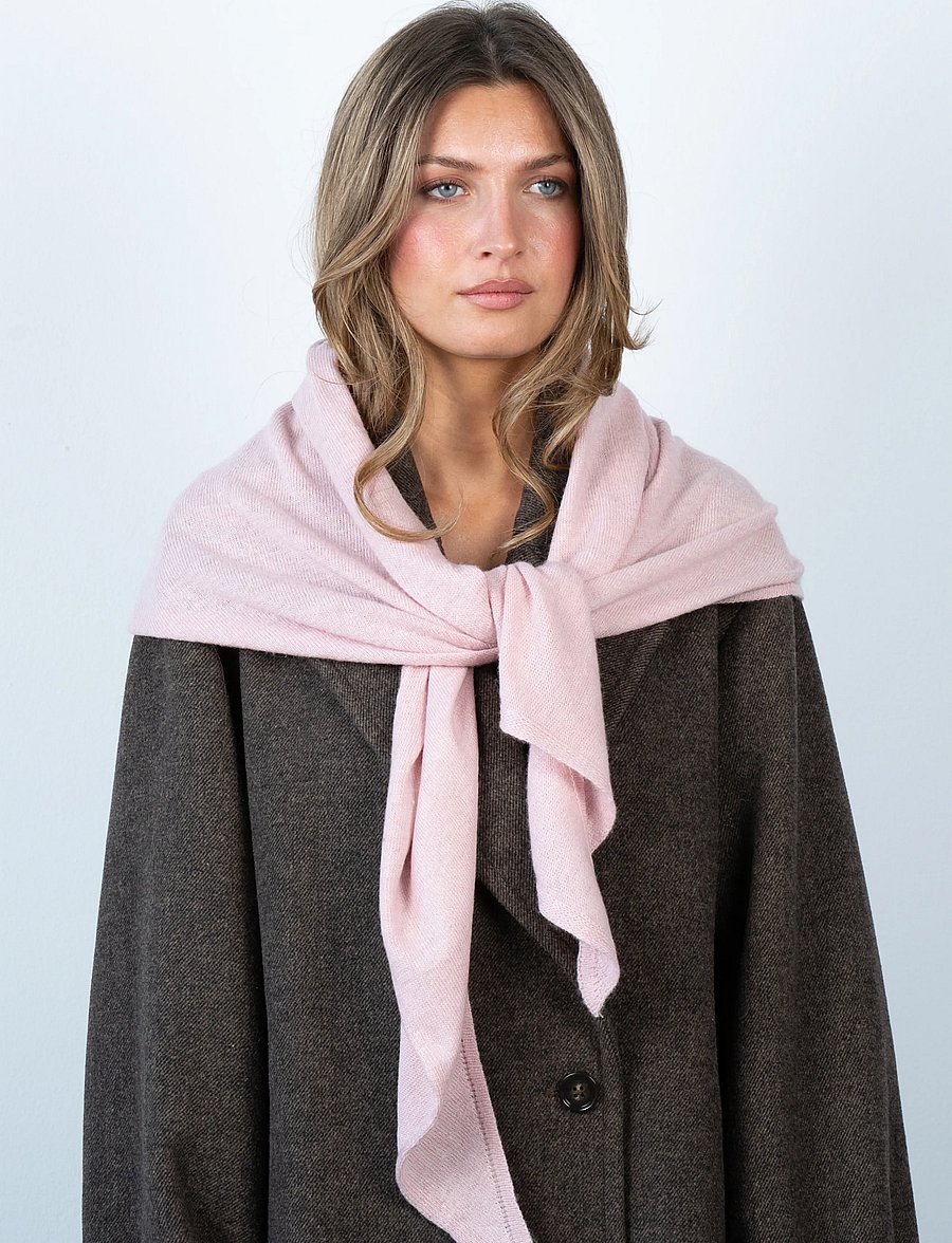 SUI AVA - Big Triangle Scarf - halsdukar - pink - 0