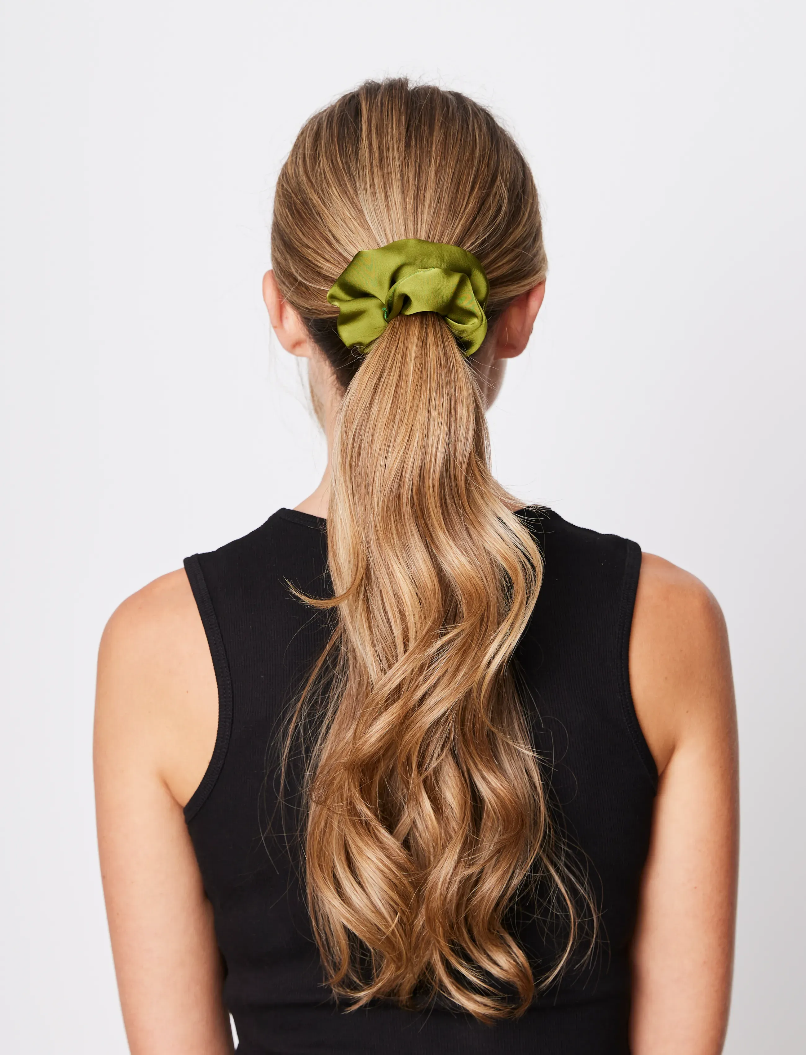 SUI AVA - 3-Pack Ribbon Scrunchies - scrunchies & hair ties - army // brown // - 0