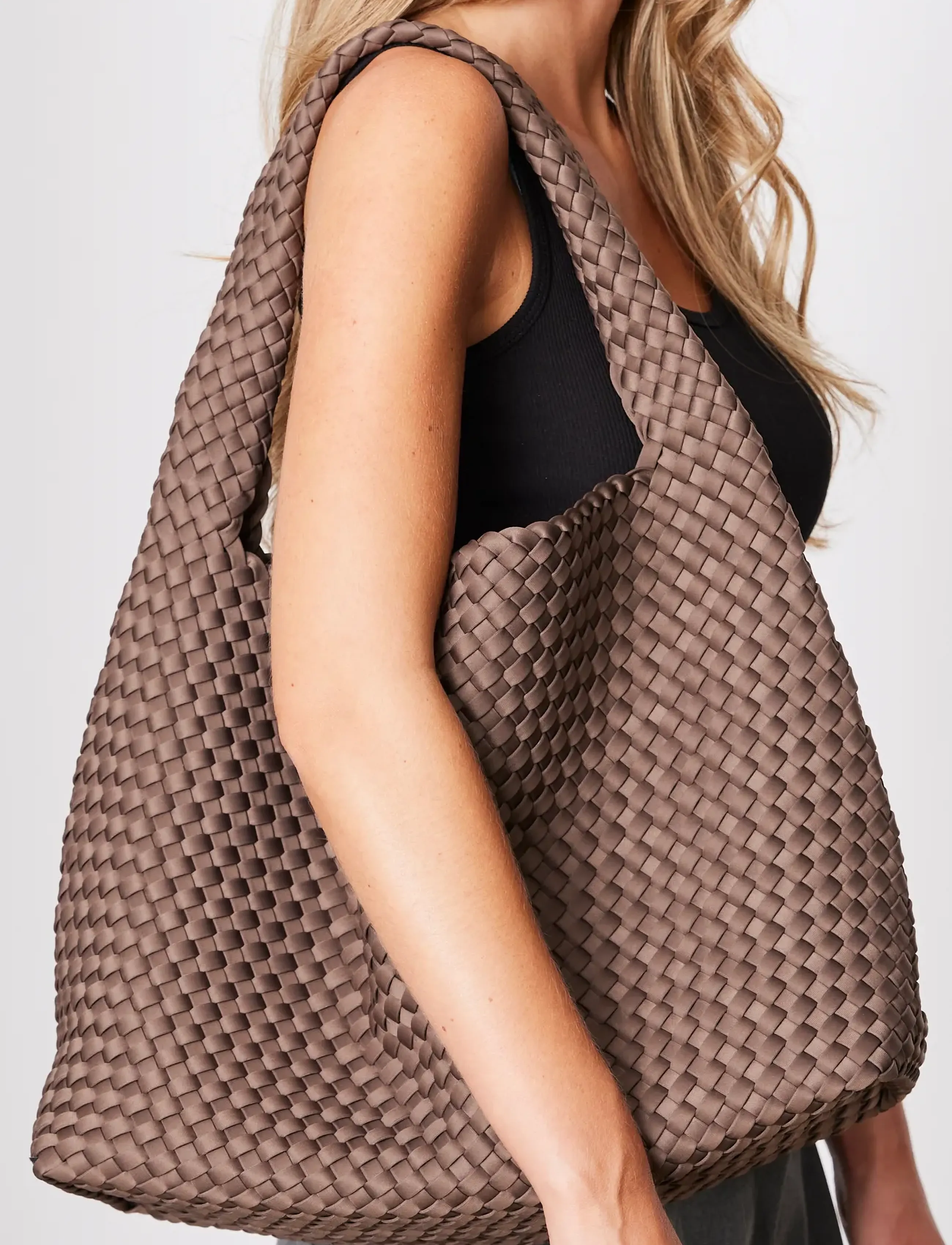 SUI AVA - Woven Scuba Shopper + Pouch - ostukotid - brown - 0