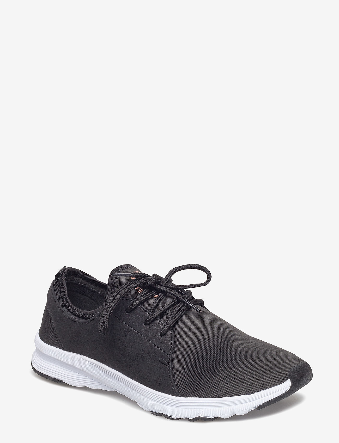 STUDIO SHOE - BLACK