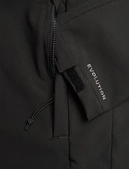 Superdry Sport - HOODED SOFT SHELL TREKKER JKT - spring jackets - black - 6
