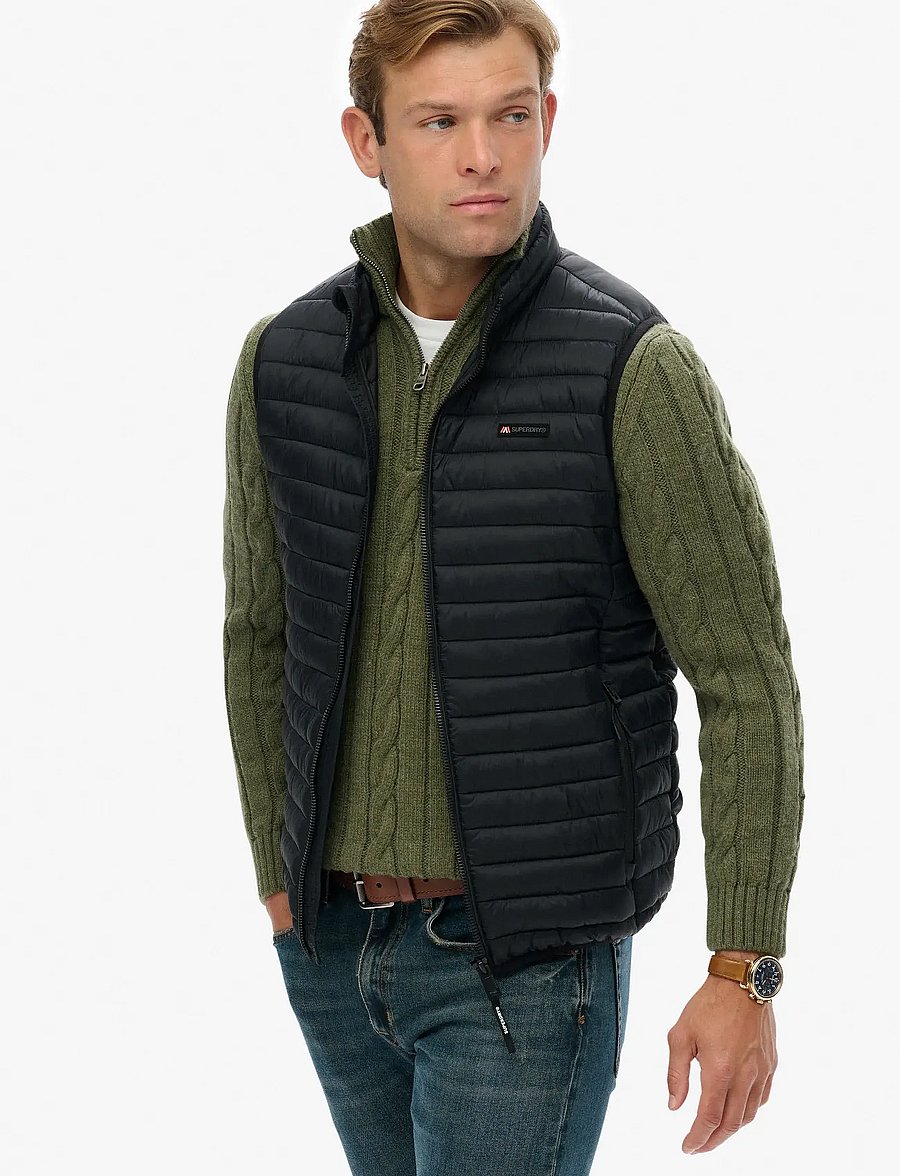 Superdry Sport - FUJI LITE PADDED GILET - jet black - 5
