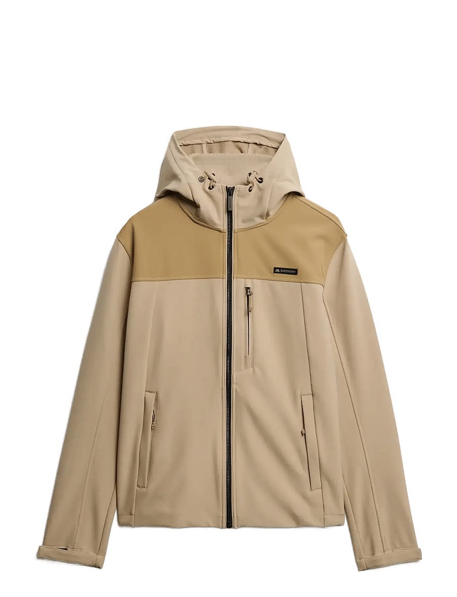 Superdry Sport - HOODED SOFTSHELL TECH TREKKER - välijoped - city sand - 1