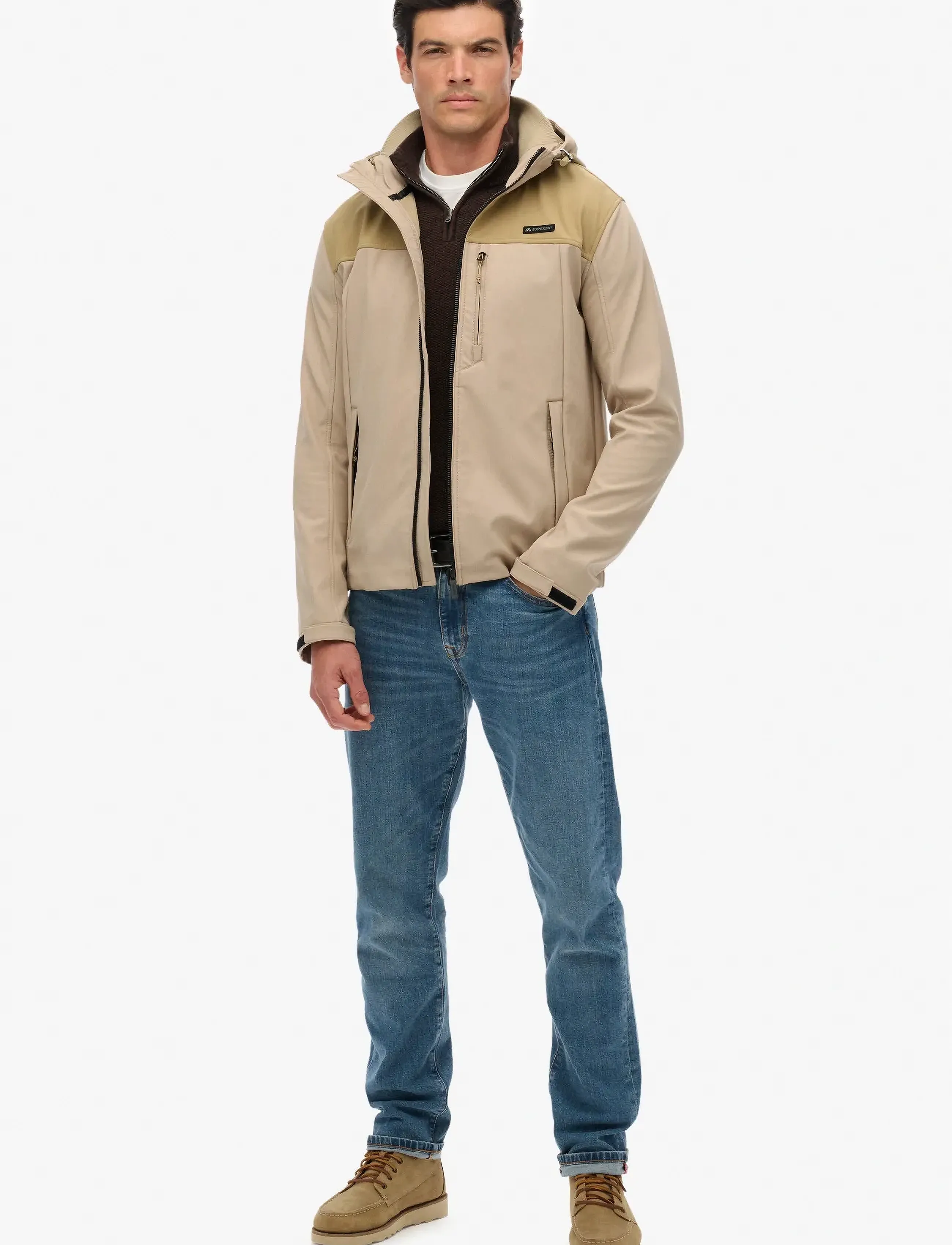 Superdry Sport - HOODED SOFTSHELL TECH TREKKER - vabaõhu- ja vihmajoped - city sand - 5