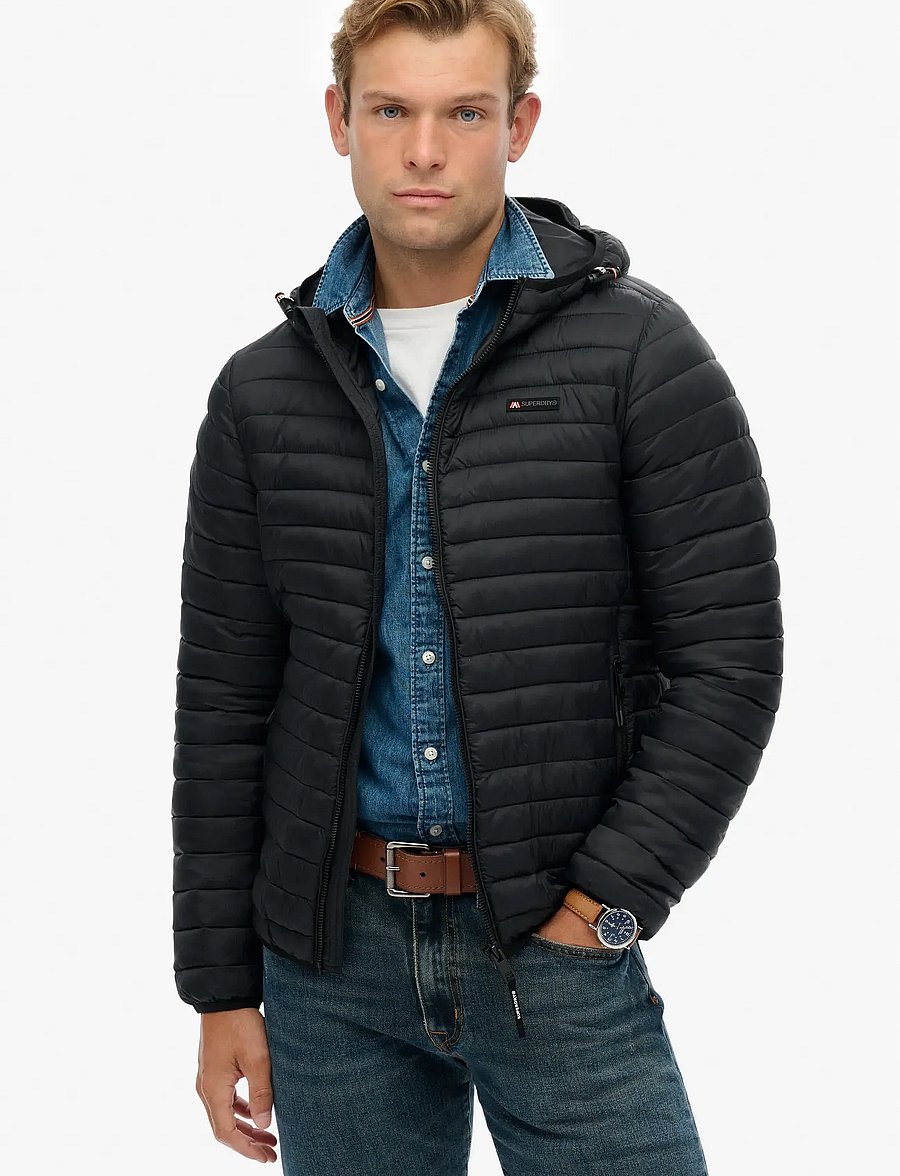 Superdry Sport - HOODED FUJI LITE JACKET - frühlingsjacken - jet black - 0
