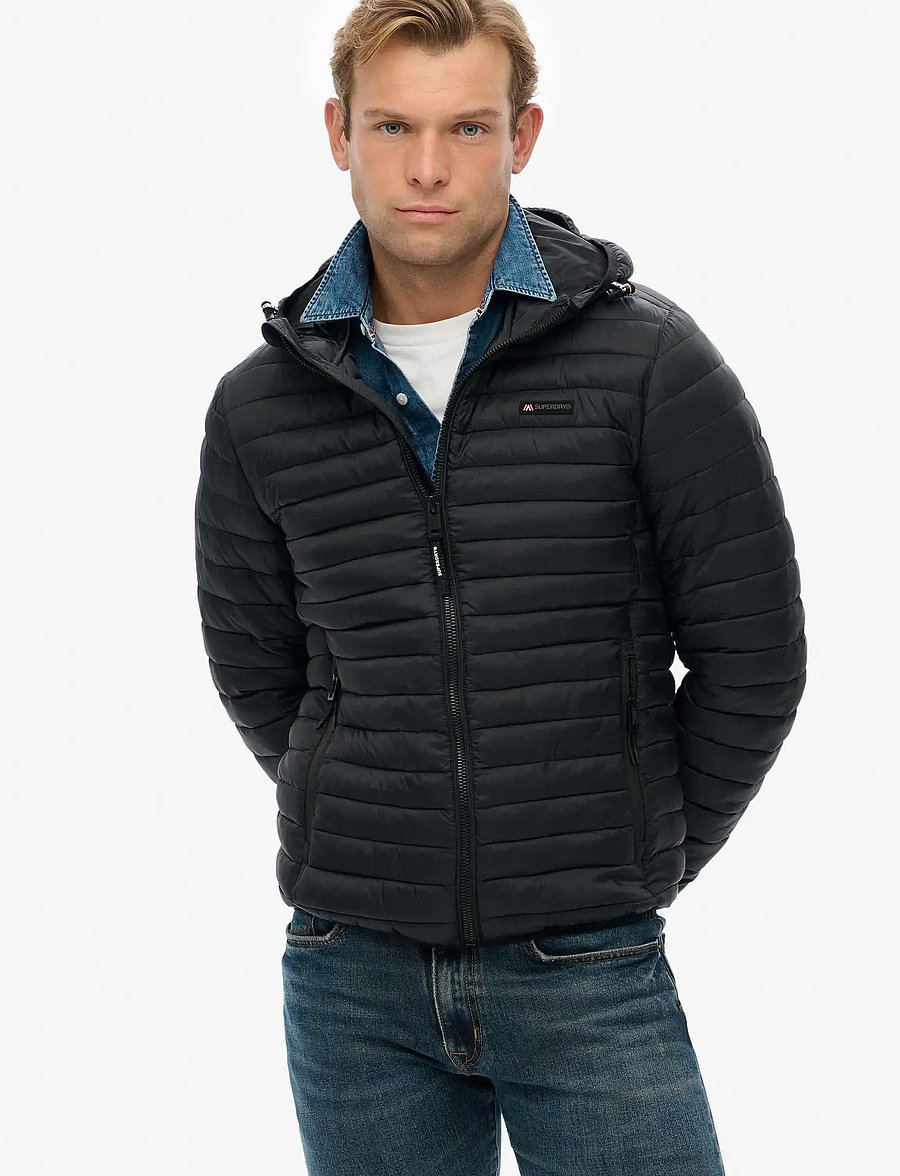 Superdry Sport - HOODED FUJI LITE JACKET - frühlingsjacken - jet black - 3
