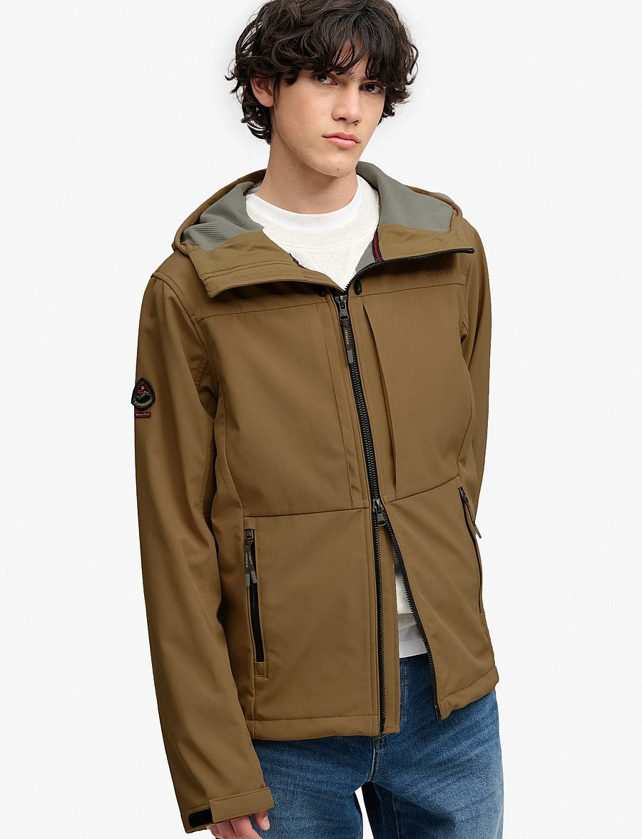 Superdry Sport - HOODED SOFTSHELL TREKKER JKT - outdoor jacken - peak sands beige - 4