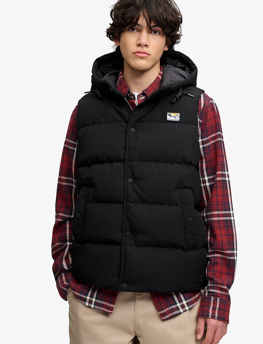 Superdry Sport - HOOD SHORT EVEREST GILET - vests - jet black - 5
