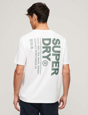 Superdry Sport - UTILITY SPORT LOGO LOOSE TEE - topit & t-paidat - brilliant white - 3