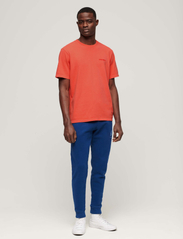 Superdry Sport - OVERDYED LOGO LOOSE TEE - alhaisimmat hinnat - hot coral - 4
