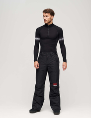 Superdry Sport - FREESTYLE CORE SKI TROUSERS - slidinėjimo kelnės - black - 4