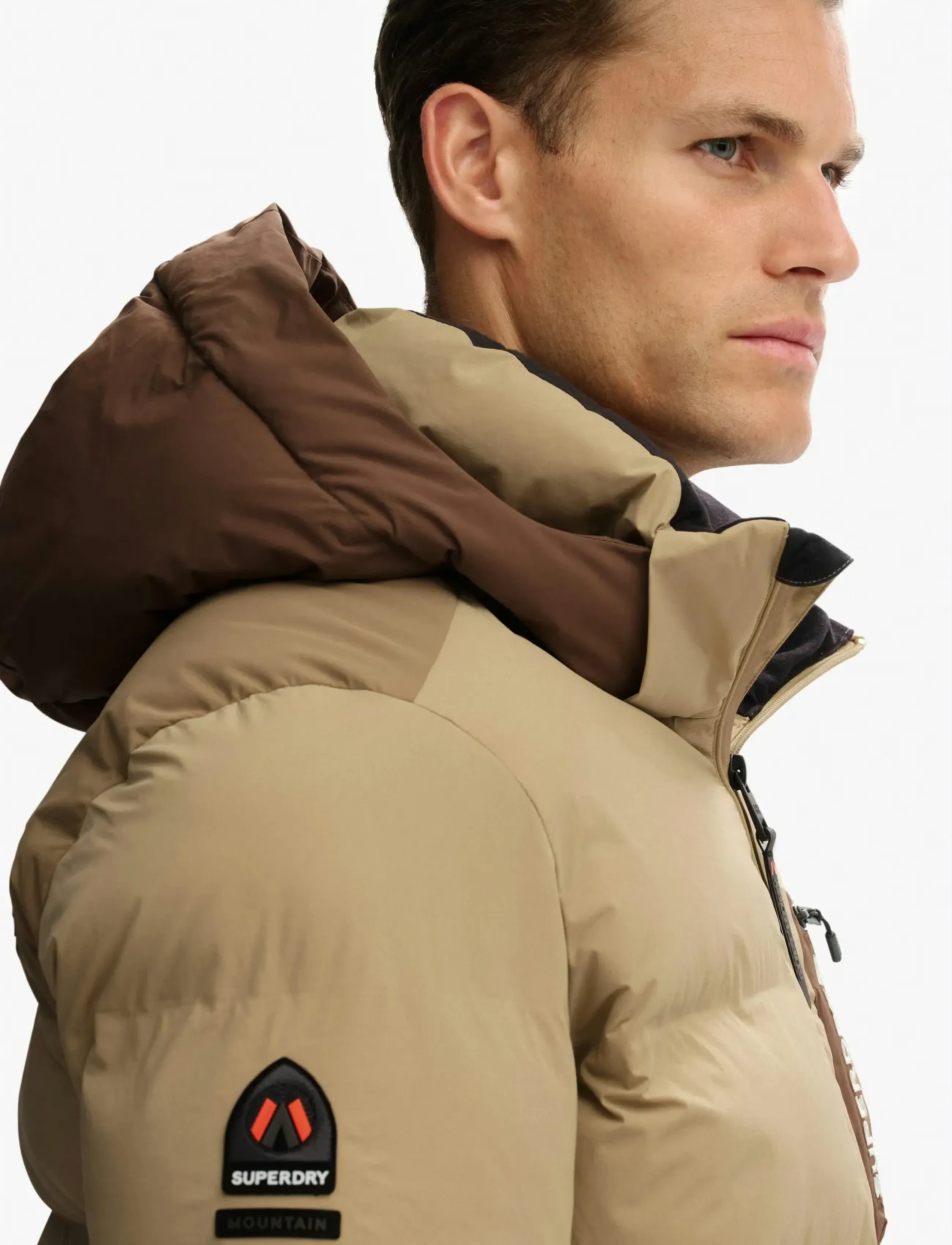 Superdry Sport SKI SPORTS PADDED BLOCK JACKET - Tänavastiil - BUCKWHEAT BEIGE / beige