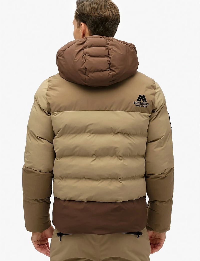 Superdry Sport - SKI SPORTS PADDED BLOCK JACKET - skijakker - buckwheat beige - 5