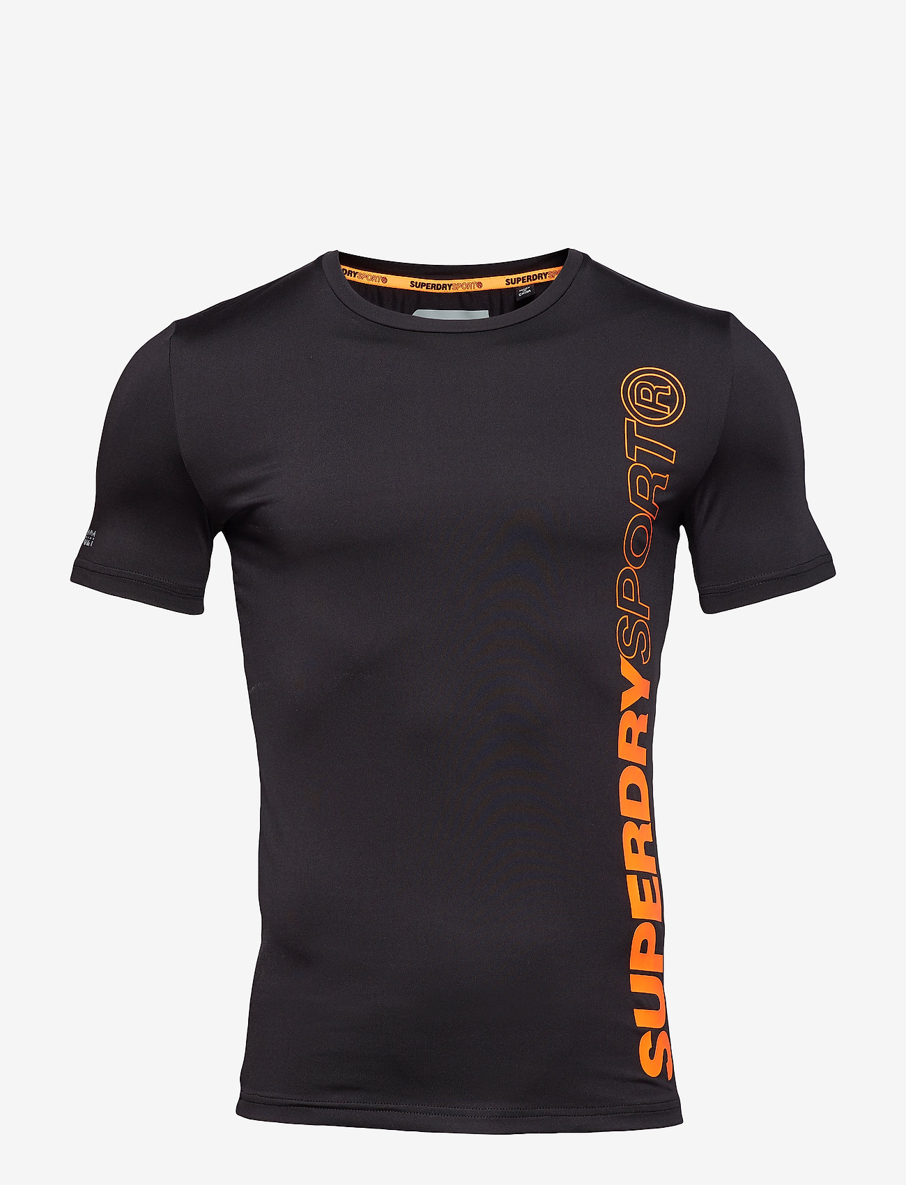 Superdry Sport - ACTIVE S/S TEE - black - 0