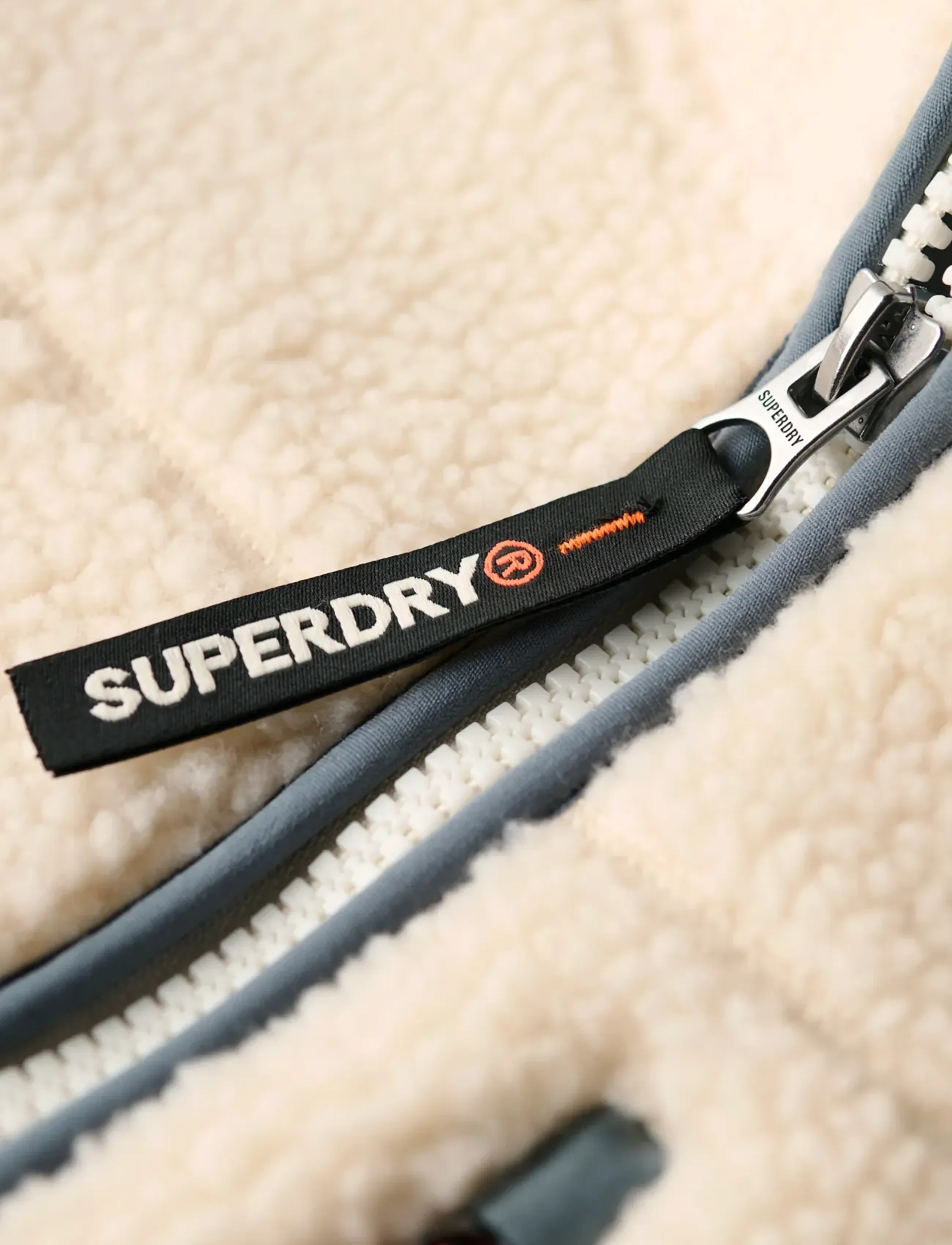Superdry Sport - OUTDOOR FULL ZIP FLEECE - yläosat - ecru - 3