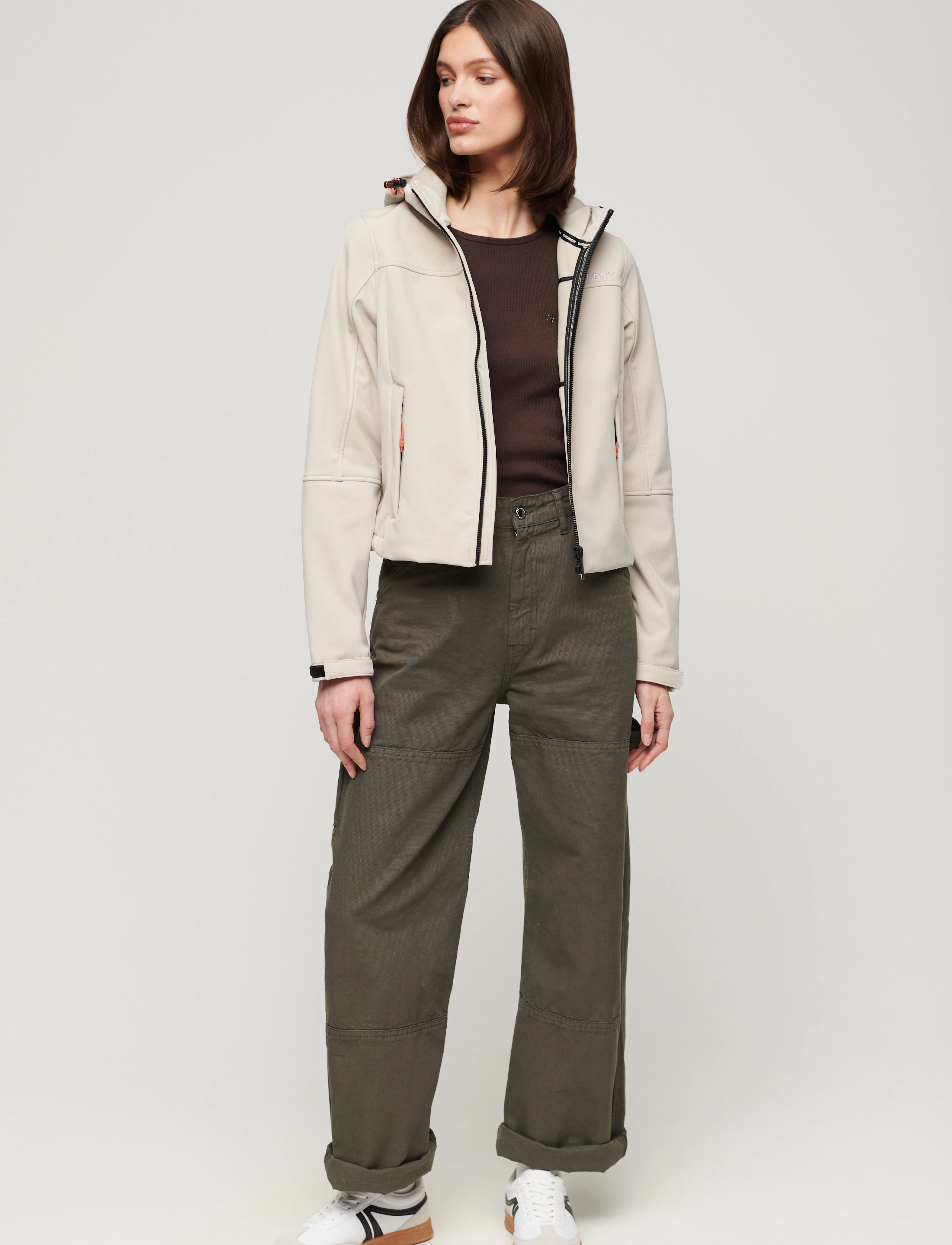Superdry Sport - HOODED SOFT SHELL TREKKER JKT - chateau grey - 4