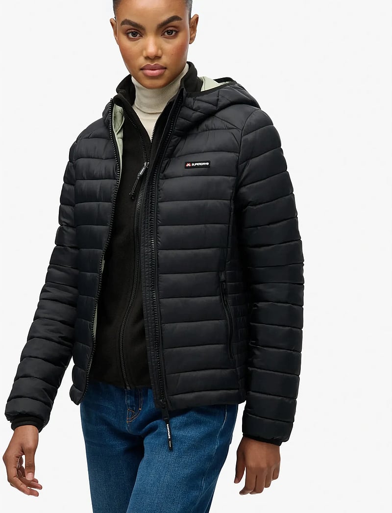 Superdry Sport - HOODED FUJI LITE PADDED JACKET - vinterjakker - black - 3