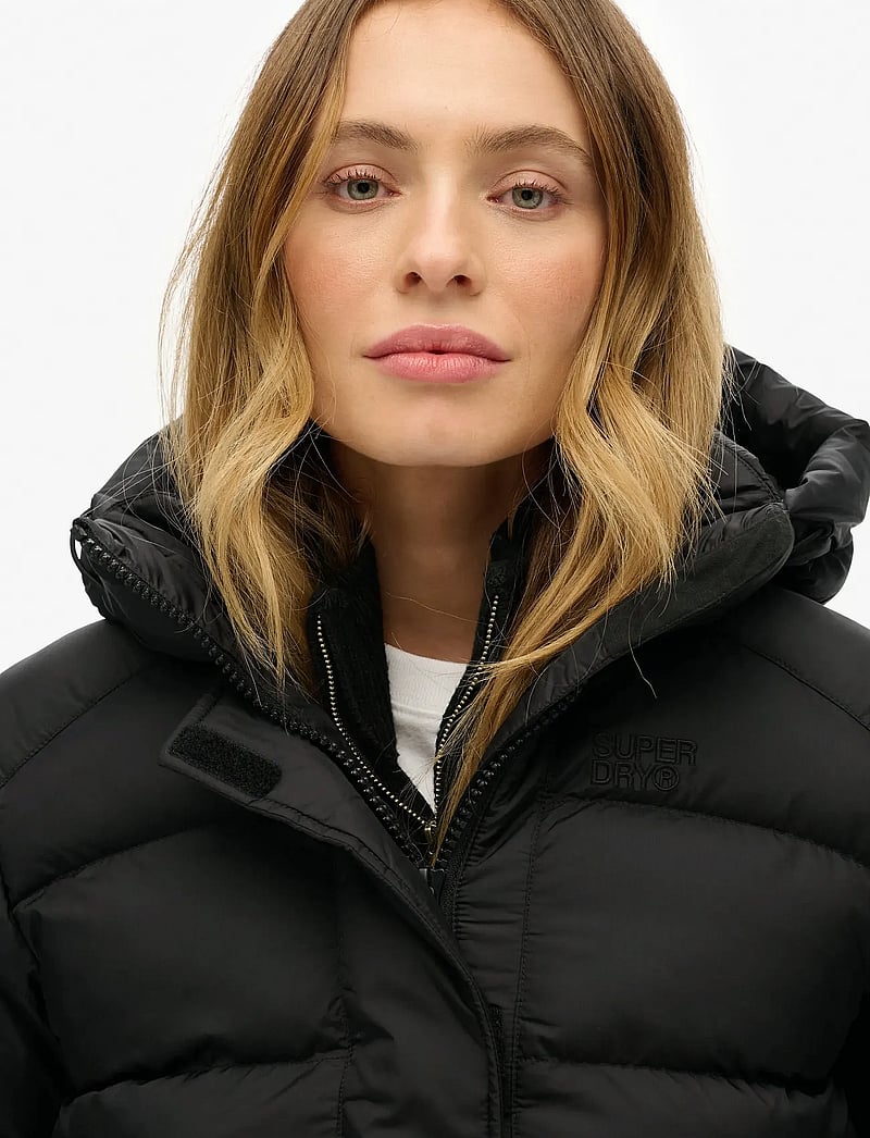 Superdry Sport - HOODED TECH PADDED JKT - dunjakker - black - 2