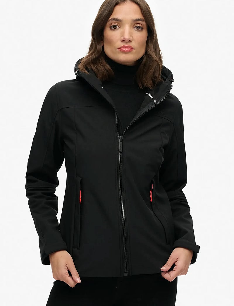 Superdry Sport - HOODED CLASSIC TREKKER JACKET - friluftsjakker - black - 3