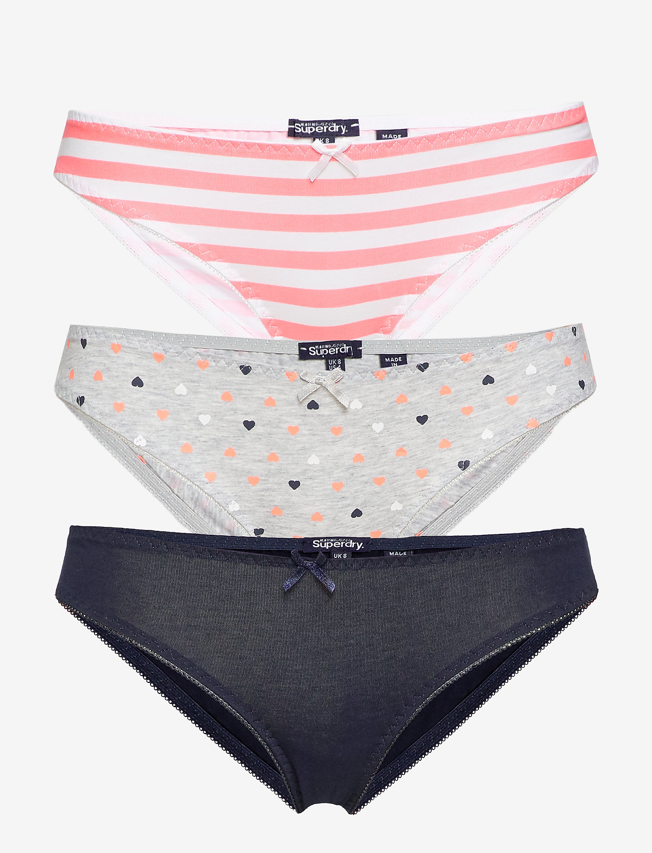 NAVY CORAL HEART