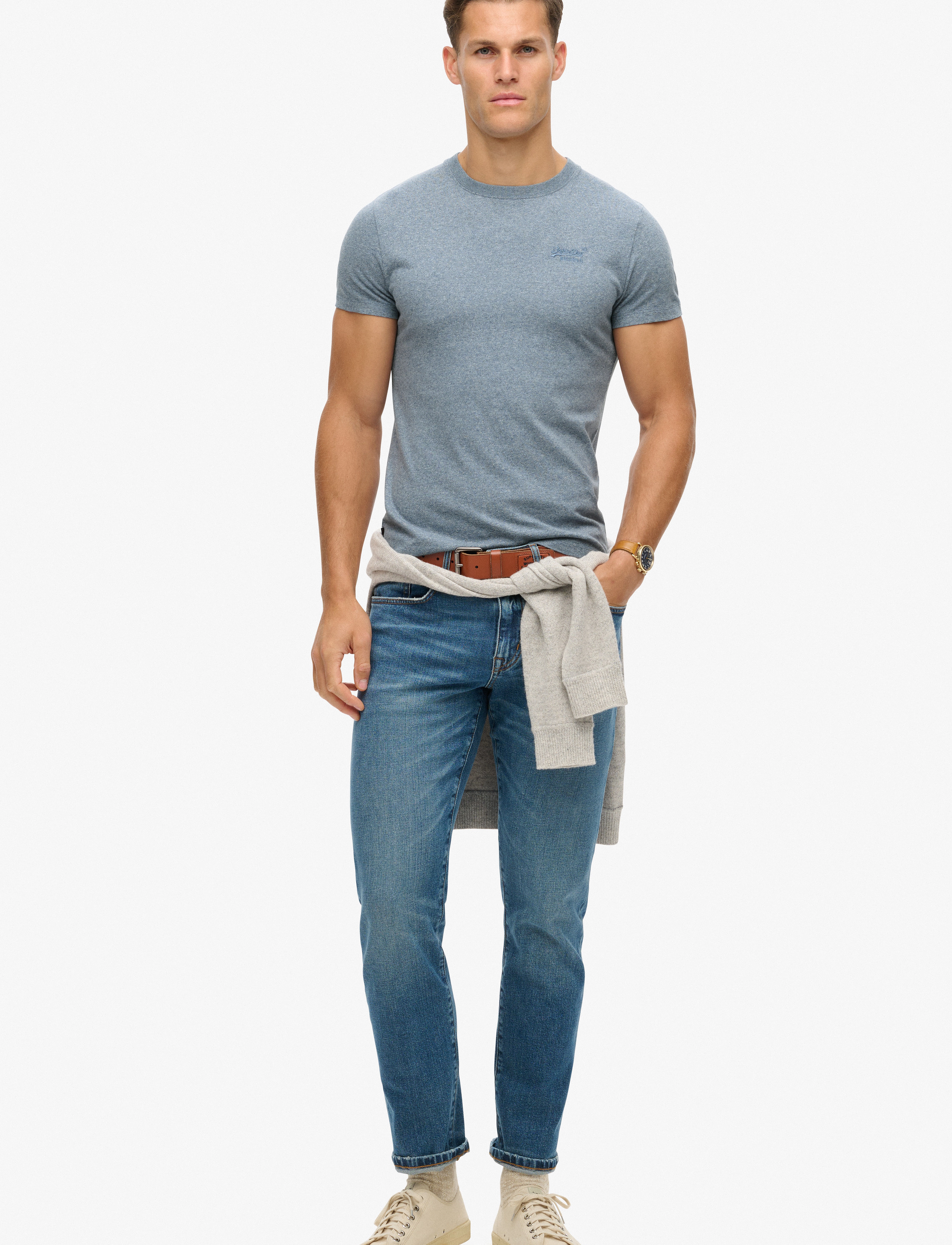 Essential Logo Emb Tee 5