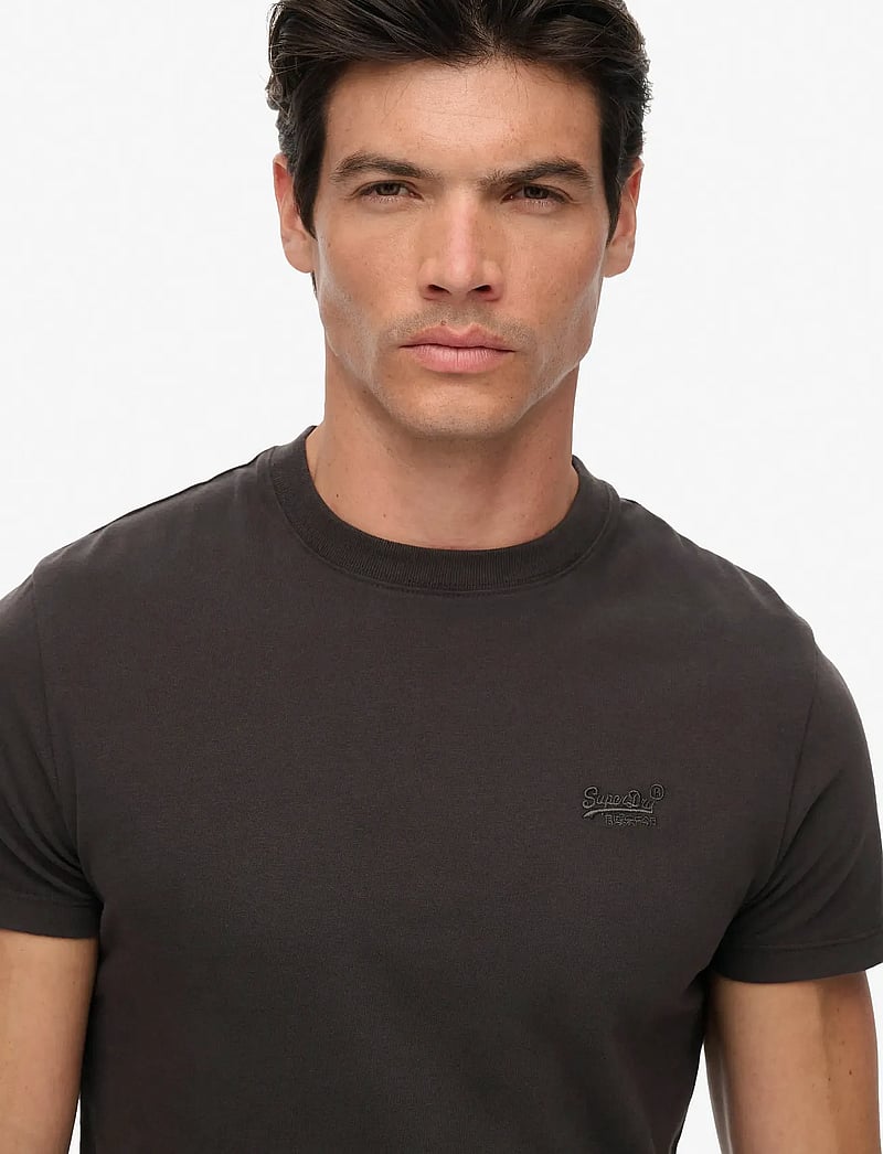 Superdry - ESSENTIAL LOGO EMB TEE - kortärmade t-shirts - carbon black - 3