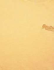 Superdry - ESSENTIAL LOGO EMB TEE - laveste priser - vintage yellow marl - 4
