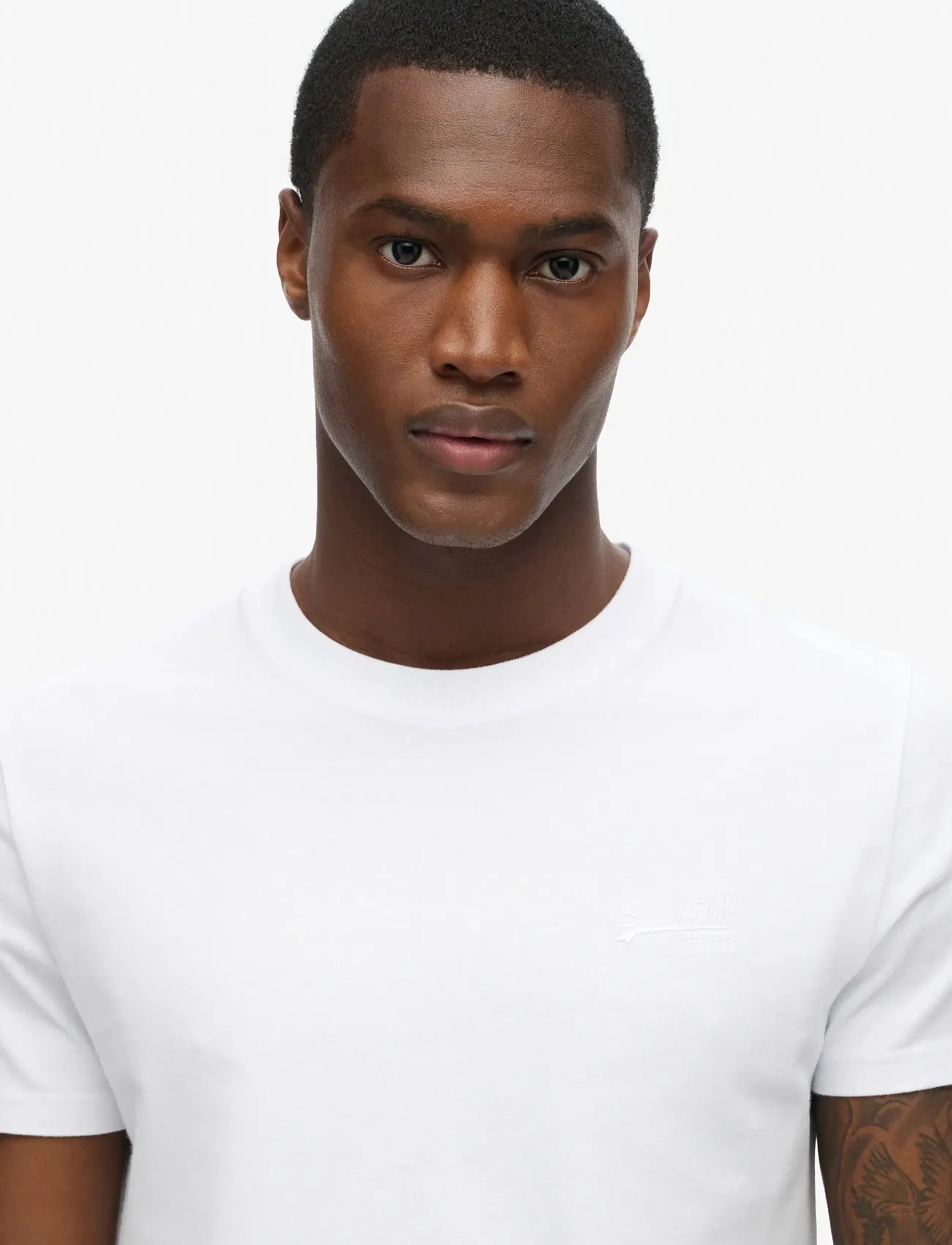 Superdry - ESSENTIAL LOGO EMB TEE - short-sleeved t-shirts - optic/optic - 4