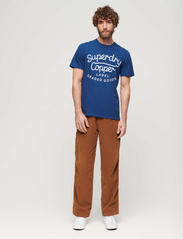 Superdry - COPPER LABEL SCRIPT TEE - t-shirts à manches courtes - pilot mid blue slub - 3