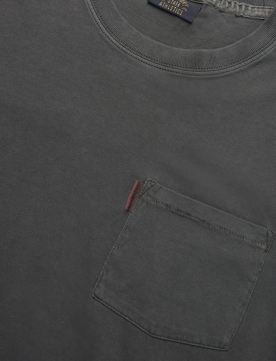Superdry - ESSENTIAL WASHED POCKET TEE - short-sleeved t-shirts - washed black - 5