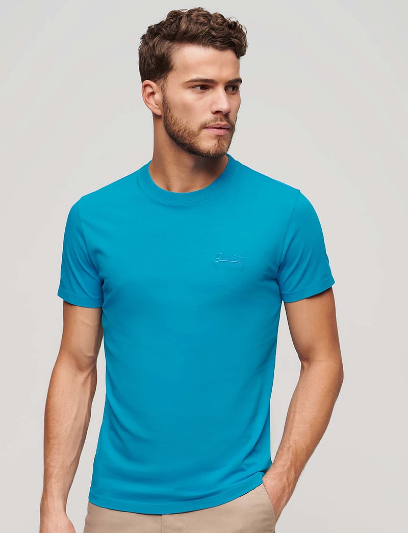Superdry - ESSENTIAL LOGO EMB NEON TEE - kortærmede t-shirts - atomic blue - 0